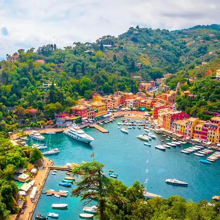 Riviera Lux Апартаменты *